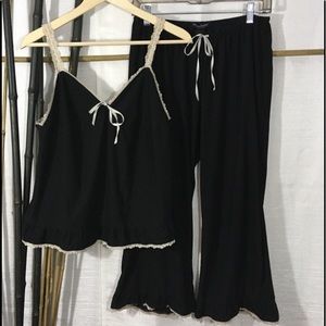 Alexander Bartlett 2 Piece Lounging PJ’s